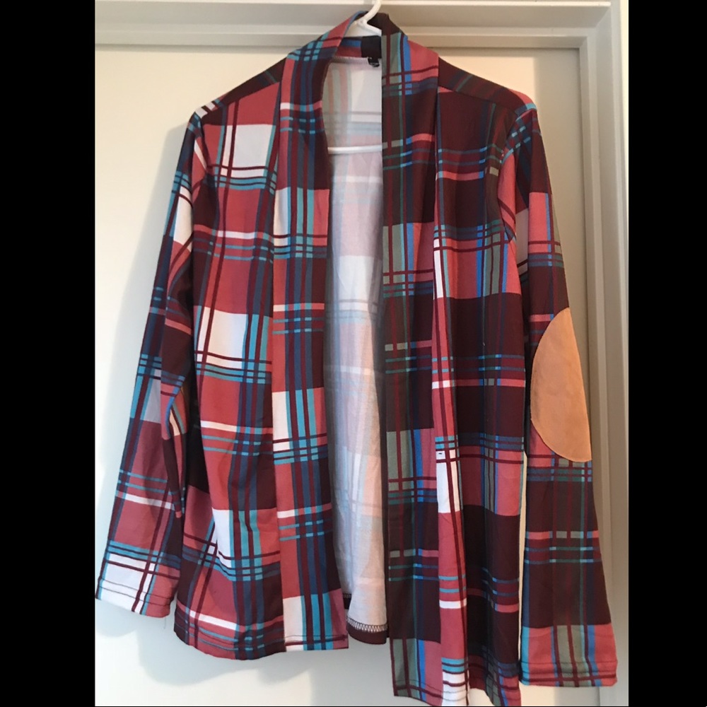 ♥️Super Cute Fall Plaid Cardigan♥️